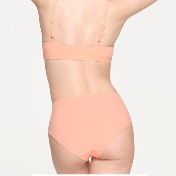 SKIMS fits everybody full brief color faded nectar size L NWT‎ in packaging - Picture 4 of 7